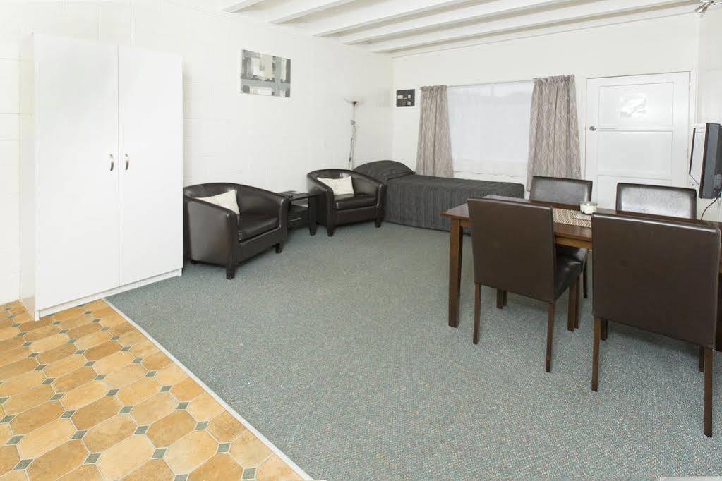 Marina Court Motel & Apartments Whangarei Zewnętrze zdjęcie