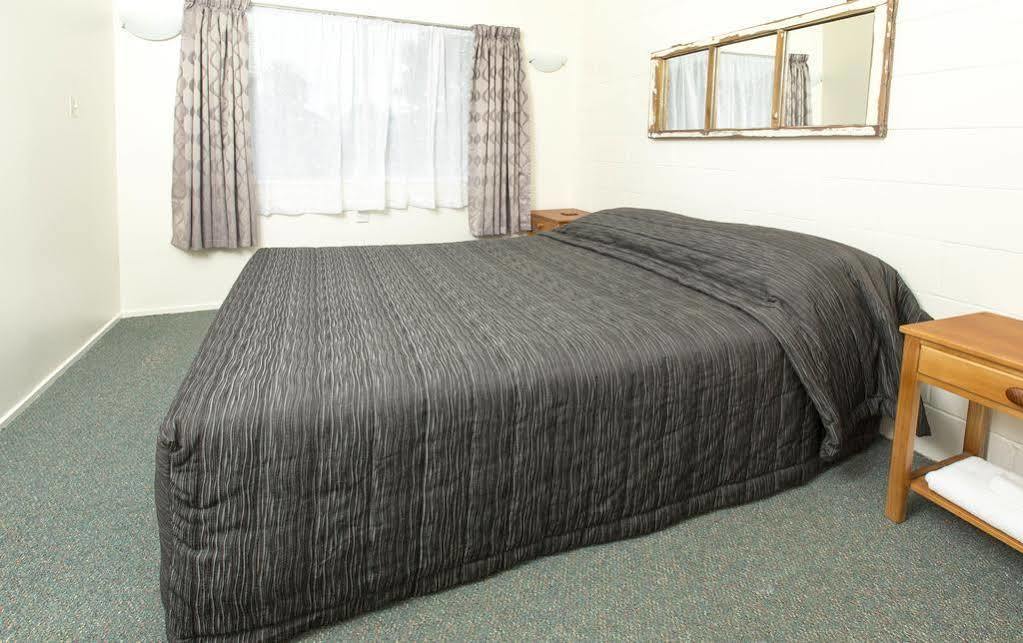 Marina Court Motel & Apartments Whangarei Zewnętrze zdjęcie
